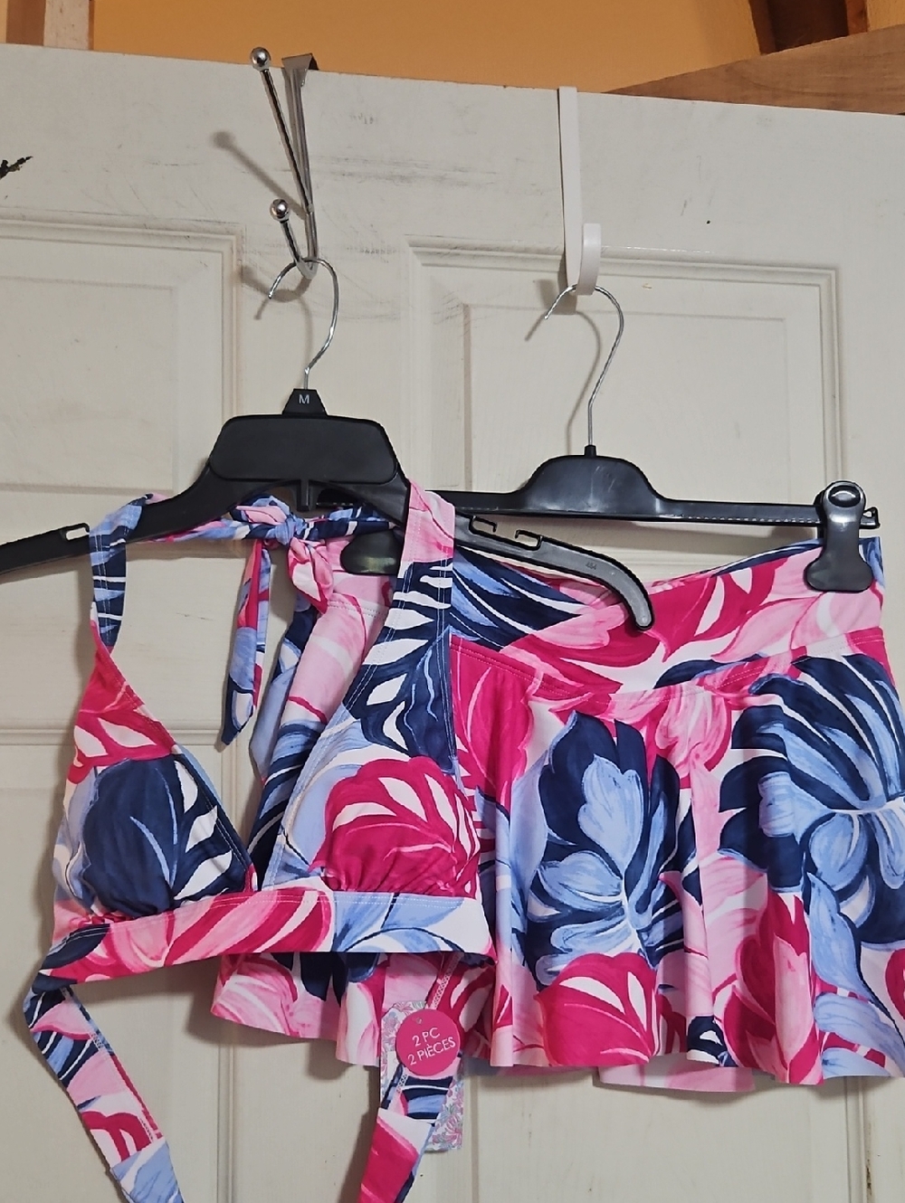 STELLA PARKER PINK/BLUE TROPICAL TWO PIECE BIKINI SWIMSUIT: NEW WITH TAGS: SZ S